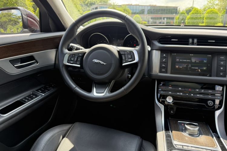 Used Jaguar XFL 2018 XFL 2.0T 200PS Elite Edition