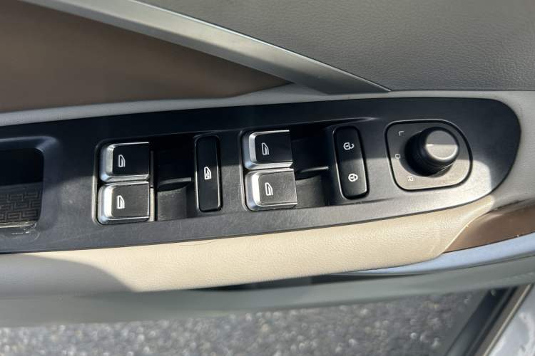 Used Geely Auto Jiajie New Energy 2021 ePro 1.5TD PHEV Luxurious Edition