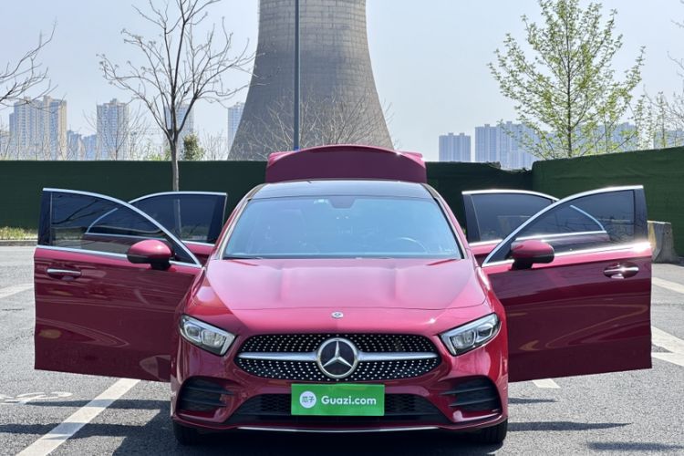 Used Mercedes-Benz A-Class 2020 Restyled A 200 L Sport Sedan Fashion Version Exterior 4