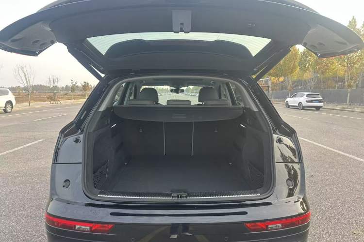 Used Audi Q5L 2021 40 TFSI Luxury Dynamic Edition
