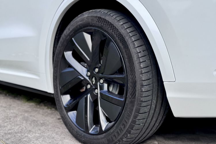 Used Li Auto L8 2023 Pro Model