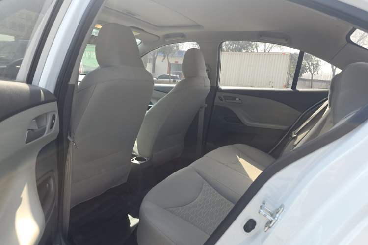 Used Chevrolet Sail 2015 Sail 3 1.5L Manual with Ideal Sunroof Edition