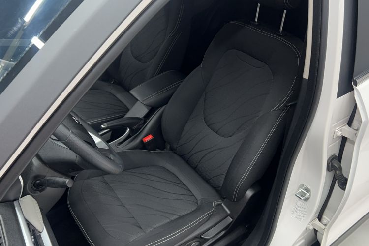 Used Baojun 510 2019 1.5L Manual Enjoyment Model 77kW China VI Emission Standard
