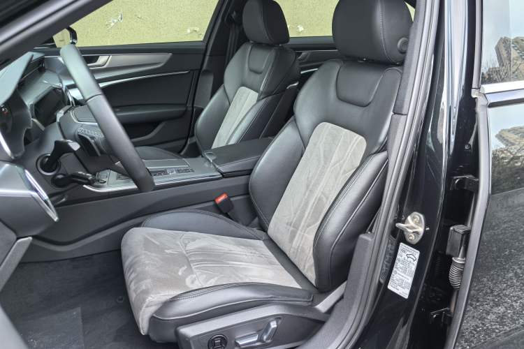 Used Audi A6L 2024 45 TFSI Prestige Dynamic Edition Interior 1