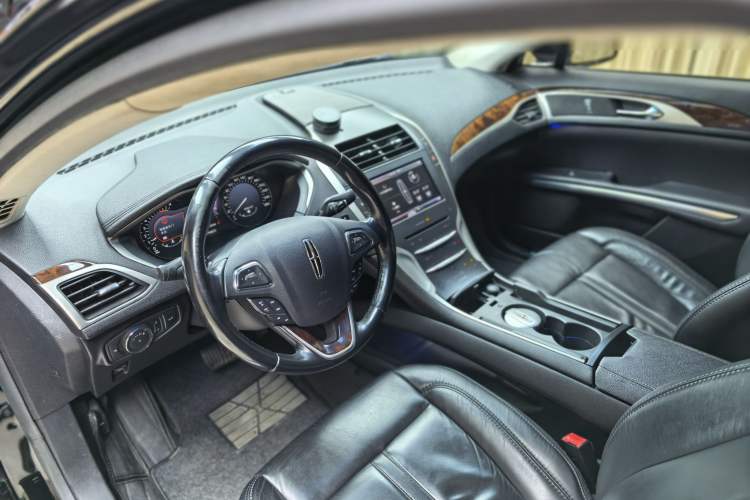 Used Lincoln MKZ 2014 2.0T Luxury Edition