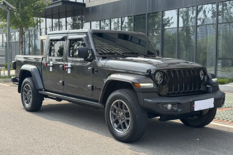 Used Jeep Gladiator 2022 3.6L Pioneer Edition