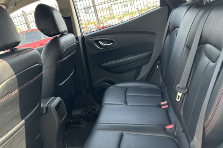 Used Renault Kadjar 2017 2.0L Two-Wheel Drive Fashion Edition