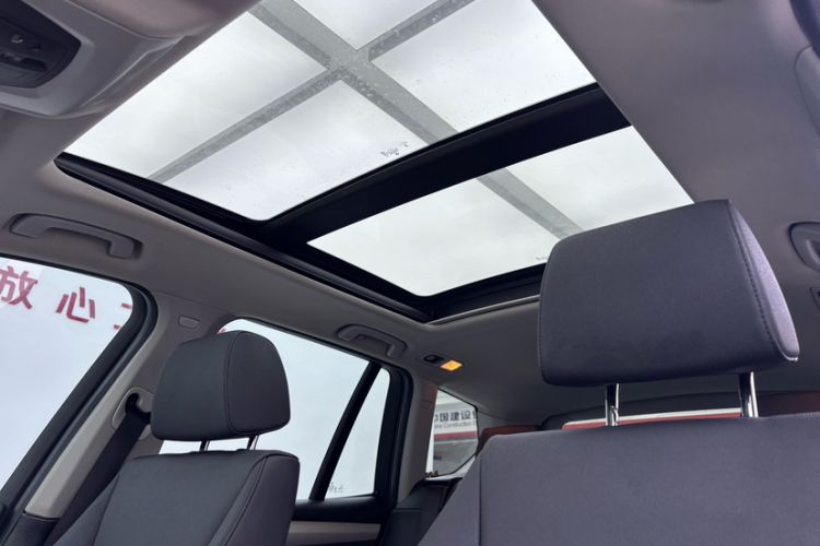 Used BMW X3 2016 sDrive20i Headliner