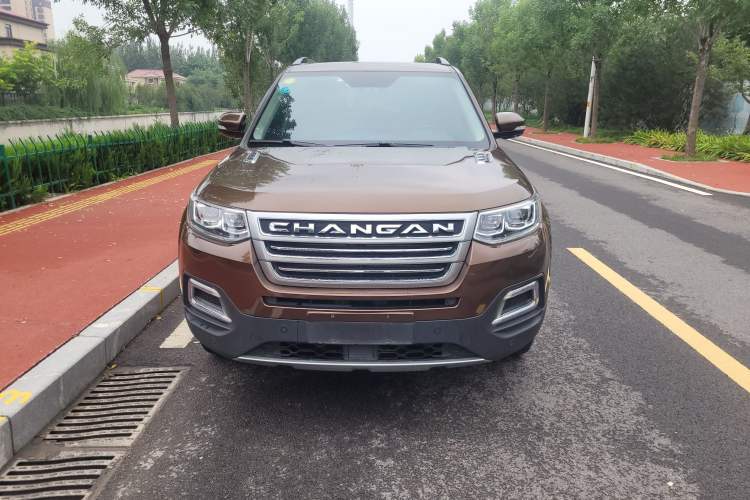 Used CHANGAN CS95 2017 2.0T Two-Wheel Drive Zhitu Edition