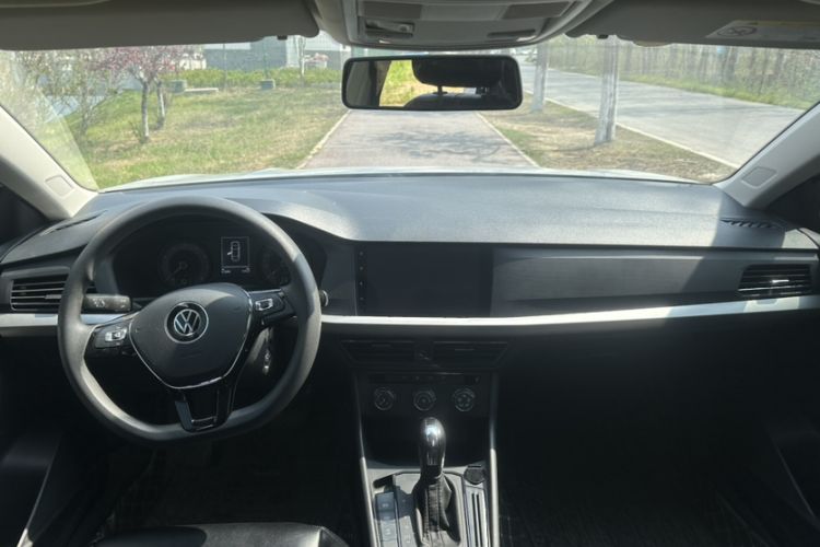 Used Volkswagen Lavida 2022 1.5L Automatic Fashion Edition Interior 3