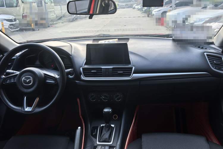 Used Mazda 3 Axela 2019 Cloud-Controlled Version Sedan 1.5L Automatic Comfort Trim China VI Standard Interior 5