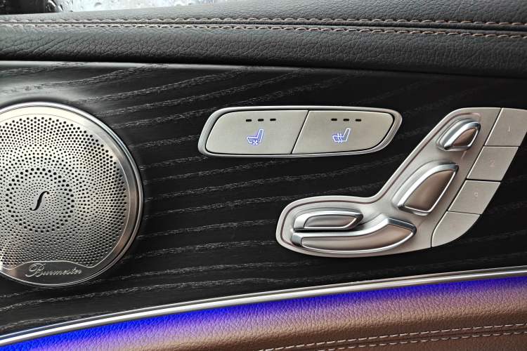 Used Mercedes-Benz E-Class New Energy 2022 Facelift E 350 e L Plug-in Hybrid Sedan
