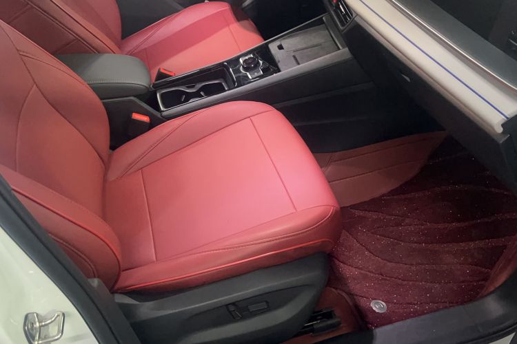 Used Volkswagen Tayron 2025 Tharu L 330TSI Two-Wheel Drive Elite City Package