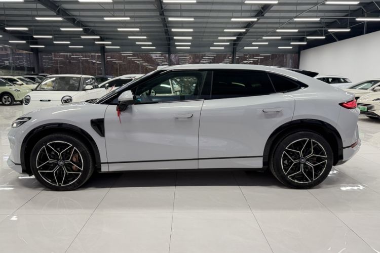 Used BYD Song L EV 2025 Intelligent Driving Version 602 km Range LiDAR-equipped All-Wheel-Drive Type
