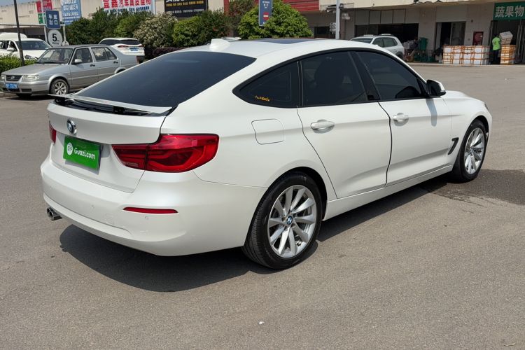 Used BMW 3 Series GT 2018 320i Sport Edition
