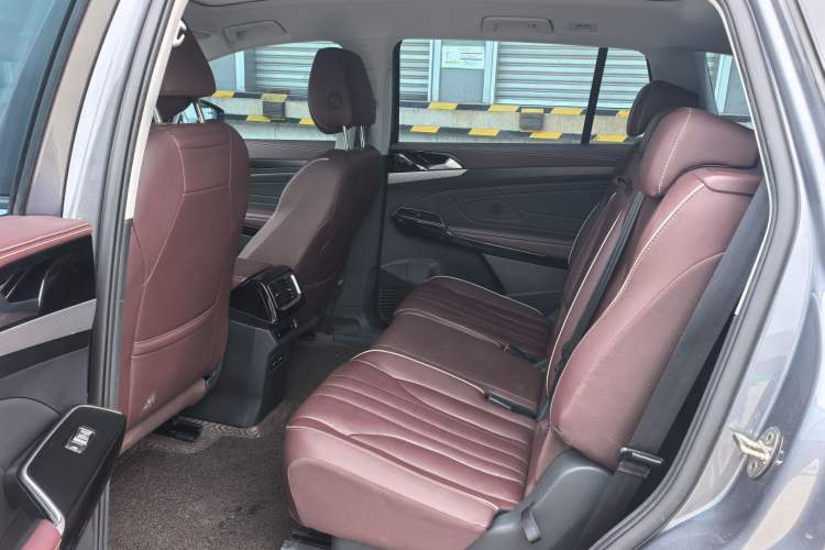 Used Volkswagen ID.6 X 2021 1st Edition ID. First Impression Edition Interior 5