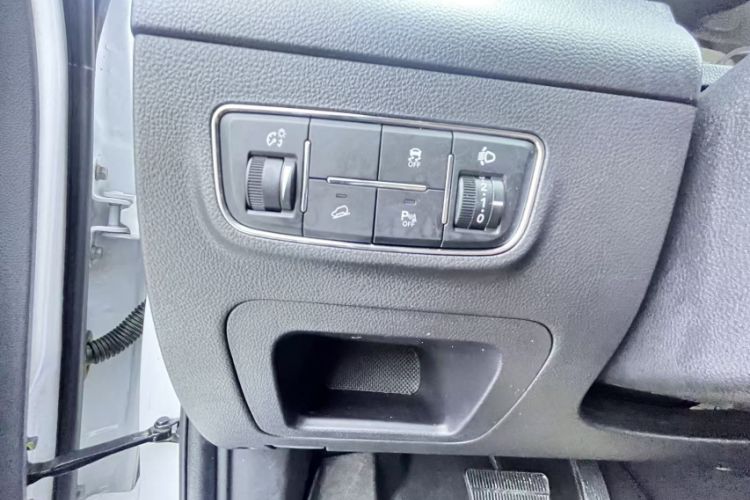 Used Changan CS75 2017 Shangkui Edition 1.5T Automatic Fengxiang Model