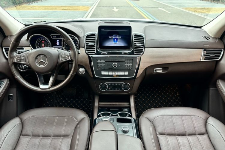 Used Mercedes-Benz GLE 2018 GLE 320 4MATIC Dynamic Edition Collector's Edition
