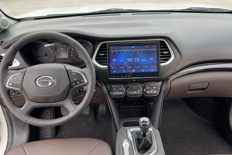 Used GAC Trumpchi GS4 2017 200T Manual Two-Wheel Drive Elite Edition