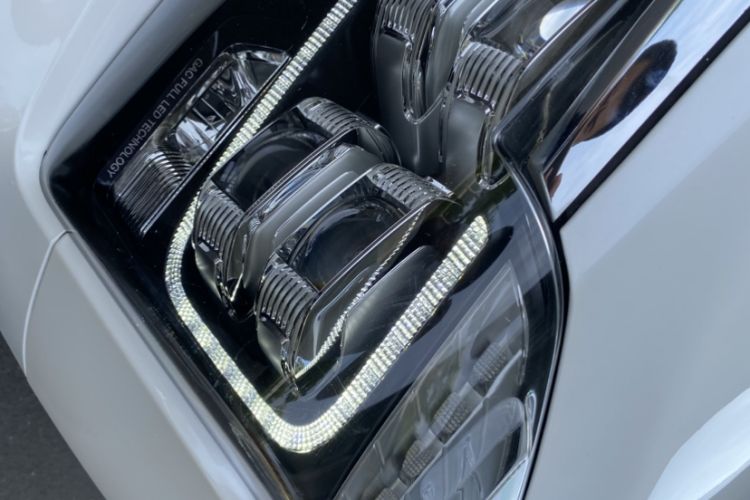 Used GAC Trumpchi GS8 2017 320T Two-Wheel Drive Luxury Smart Connectivity Version (7 Seats)