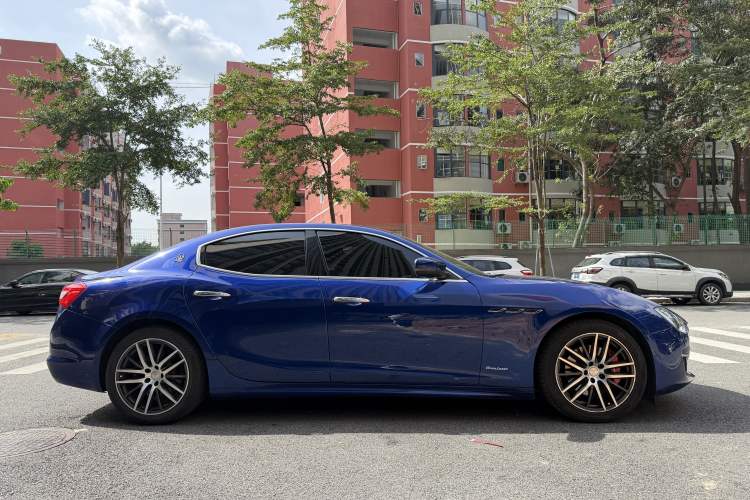 Used Maserati Ghibli 2019 3.0T Luxury Edition China VI Standard Exterior 3