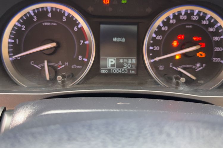 Used Toyota Highlander 2017 2.0T Four-Wheel Drive Elite Edition 7-Seater Odometer Close Up