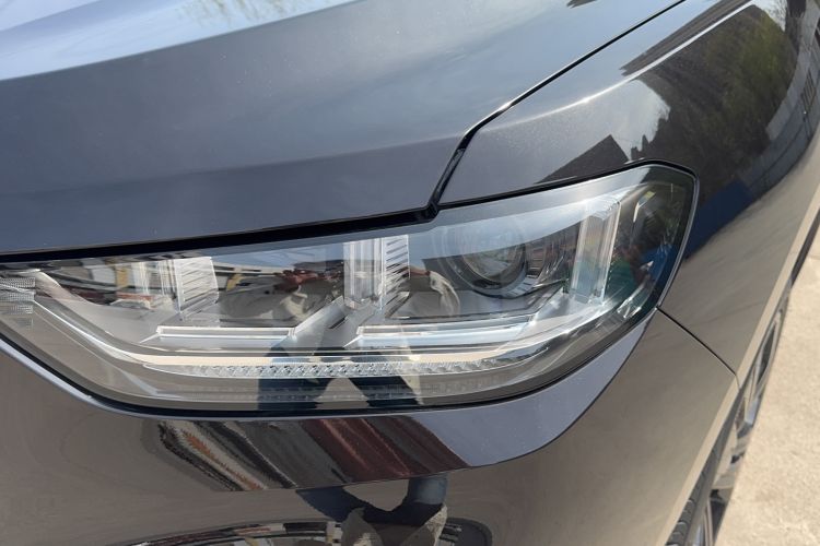 Used Wey VV5 2017 2.0T Flagship Edition Left Front Headlight