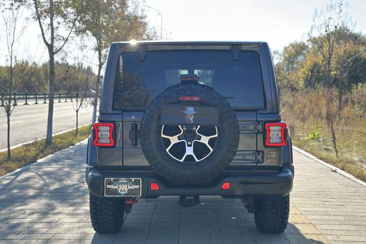 Used Jeep Wrangler 2021 2.0T Automatic Four-Door Electric Convertible Robin Hood European Specification