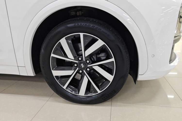 Used Li Auto L7 2023 Pro Model
