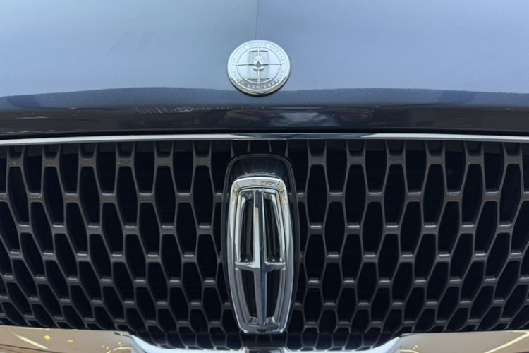 Used Lincoln Aviator 2022 3.0T V6 Four-Wheel Drive Centennial Limited Edition Exterior 5