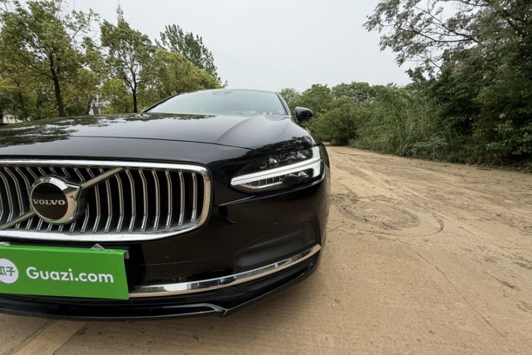 Used Volvo S90 2024 B5 Zhiyi Luxury Edition