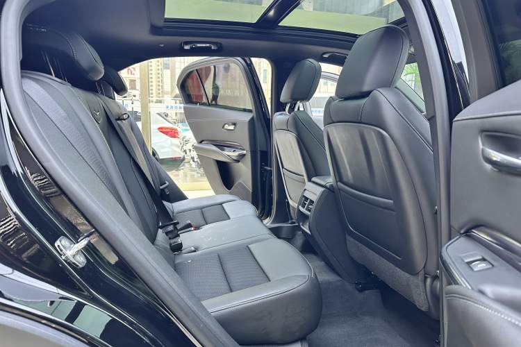 Used Cadillac XT4 2022 28T Two-Wheel Drive Fashion Edition