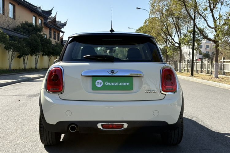 Used MINI MINI 2014 1.5T COOPER Fun