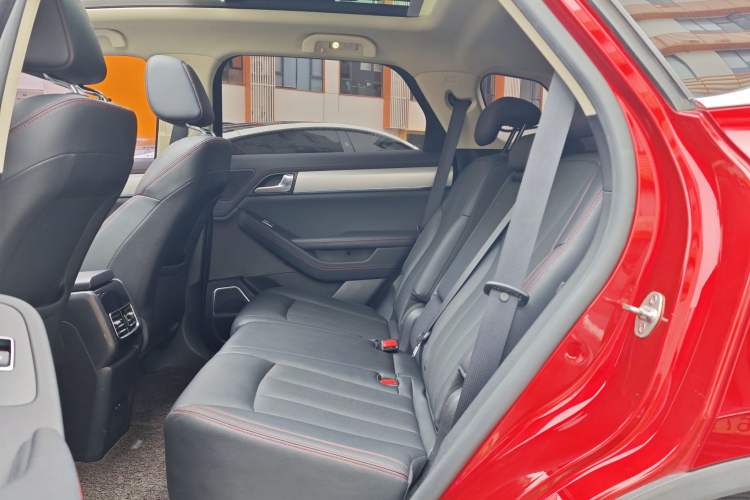 Used BYD Tang New Energy 2020 DM 2.0T Dual-Engine All-Wheel Drive Prestige 7-Seater China VI Standard