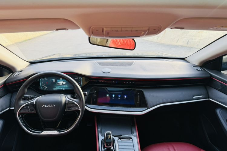 Used Dongfeng Aeolus Yixuan MAX 2021 1.5T Ultra-Stylish Trendsetter Edition Interior 2