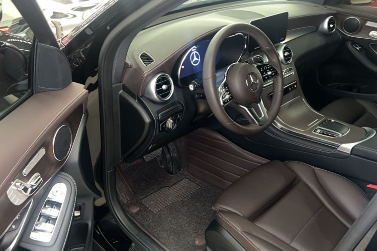 Used Mercedes-Benz GLC 2022 Facelift GLC 260 L 4MATIC Luxury Edition