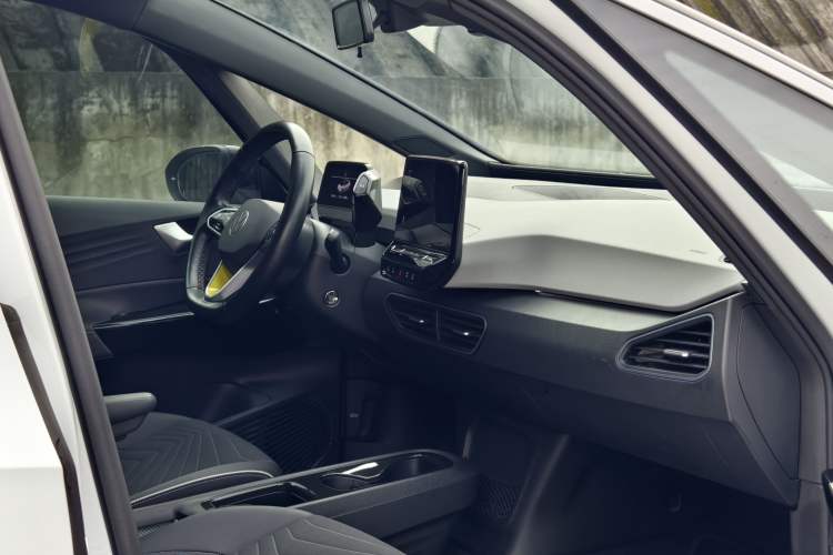 Used Volkswagen ID.3 2022 Active Pure Intelligent Enjoyment Edition
