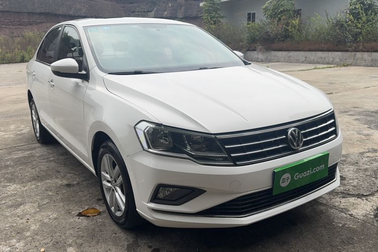 Used Volkswagen Jetta 2017 1.4L Manual Comfort Model
