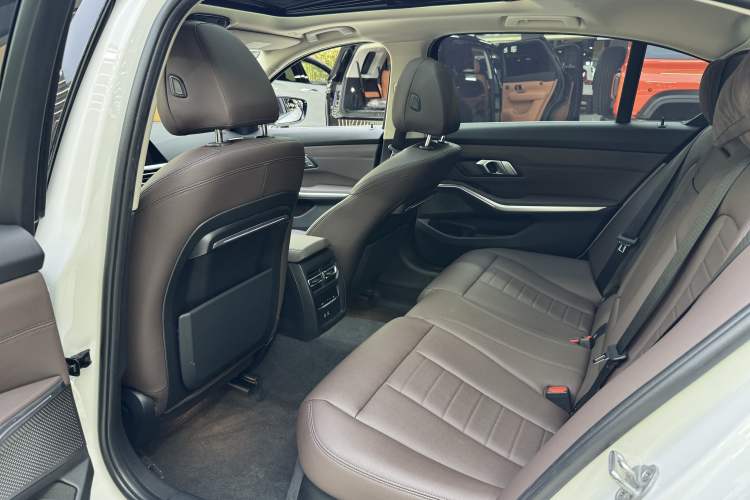 Used BMW 3 Series 2020 Restyled 325Li M Sport Package
