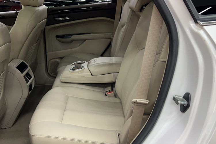 Used Cadillac SRX 2014 3.0L Elite Model
