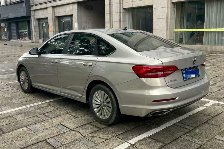 Used Volkswagen Lavida 2018 1.5L Automatic Comfort Edition China V Standard Exterior 4