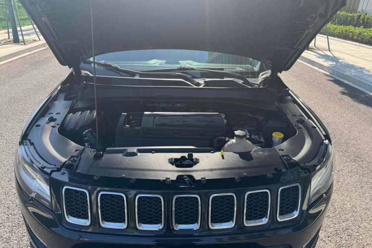 Used Jeep Compass 2017 200T Automatic Family Edition