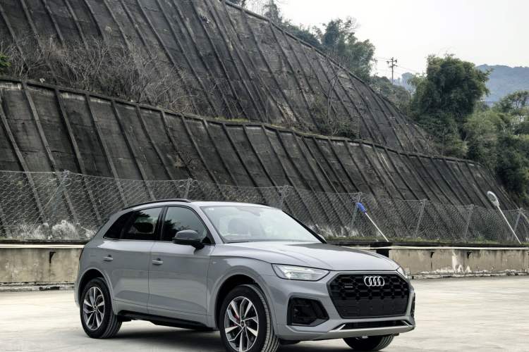 Used Audi Q5L 2025 quattro 45th Anniversary Edition 40 TFSI Luxury Dynamic Model