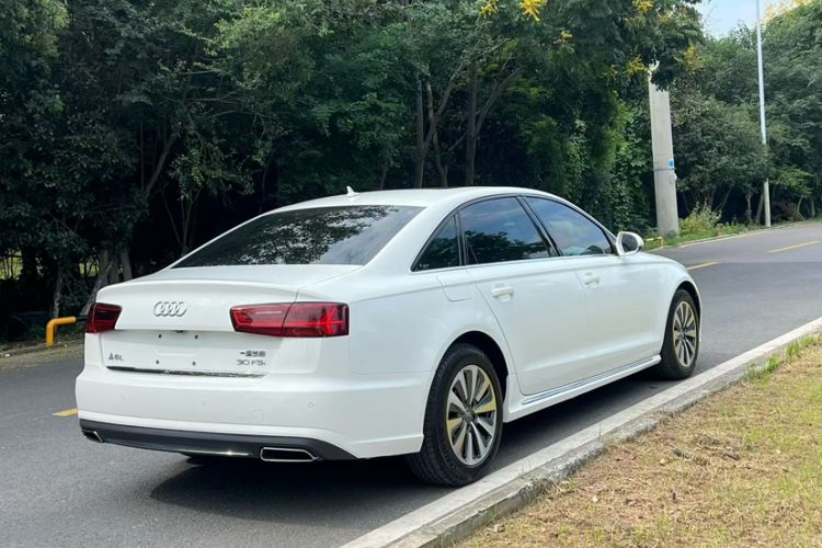 Used Audi A6L 2017 30 FSI Comfort Model
