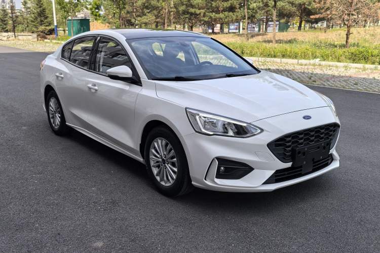 Used Ford Focus 2020 Sedan EcoBoost 180 Automatic Trend Edition