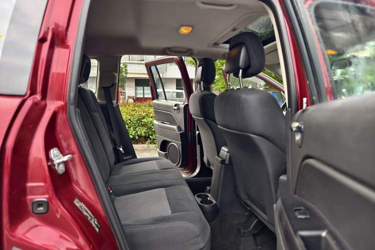 Used Jeep Compass 2014 Revised Version 2.0L Two-Wheel Drive Entry-Level Edition