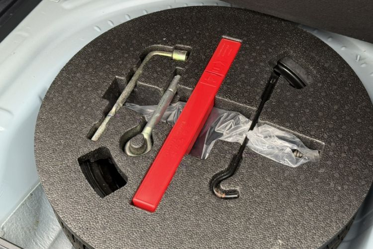 Used Baojun RC-5 2020 RC-5W 1.5T CVT Smart Shine Prestige Model
