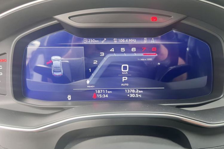 Used Audi A7L 2024 45TFSI S-line Dream-Building Edition Flow Crystal Package
