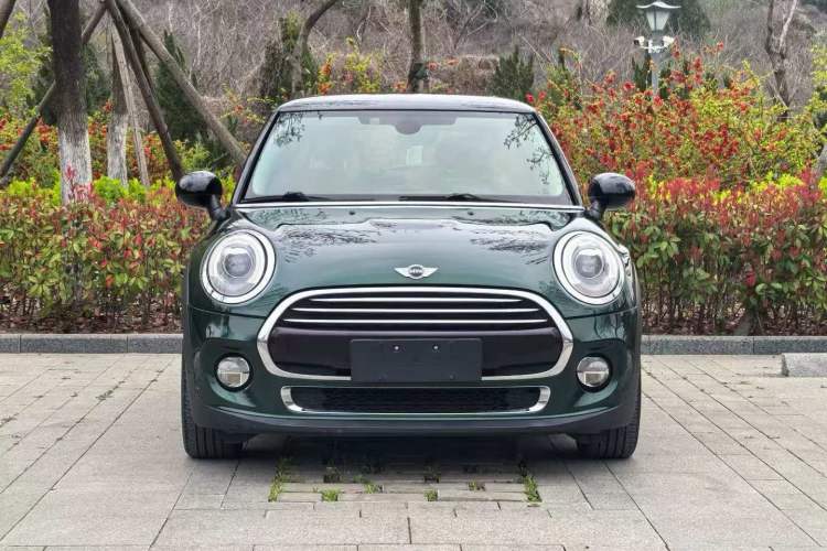 Used MINI 2016 1.5T COOPER Avant-Garde
