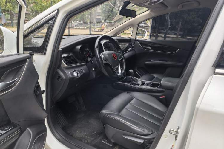 Used BYD Song MAX 2018 1.5T Automatic Smart Connect Elite Model with 6 Seats